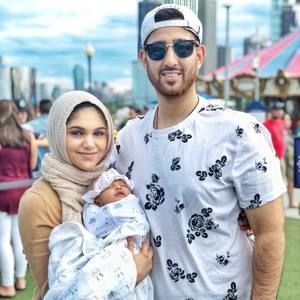 Meet your Posher, Sakina